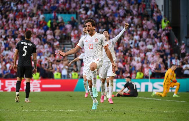 ملعب نهائي دوري أبطال أفريقيا 2021قصة الملعب الذي احتضن الحدث التاريخي