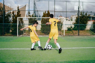 مواعيد مباريات الدوري الإنجليزي اليوم